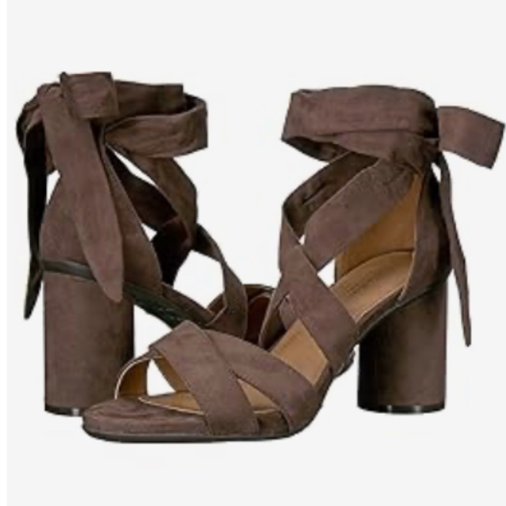 Kenneth Cole Reaction
Rita Lita Brown Block Heel Sandals
